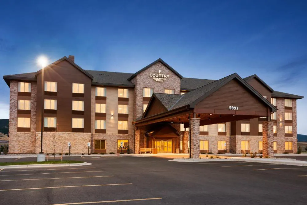 Country Inn & Suites by Radisson, Bozeman, MT hotel hero