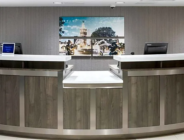 Residence Inn by Marriott Kansas City Country Club Plaza hotel detail image 1
