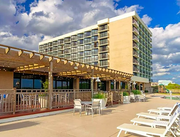 DoubleTree by Hilton Atlantic Beach Oceanfront hotel detail image 2