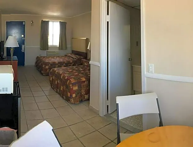 Four Winds Motel hotel detail image 3