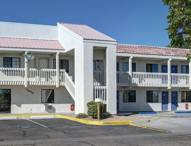 Quality Inn hotel detail image 3