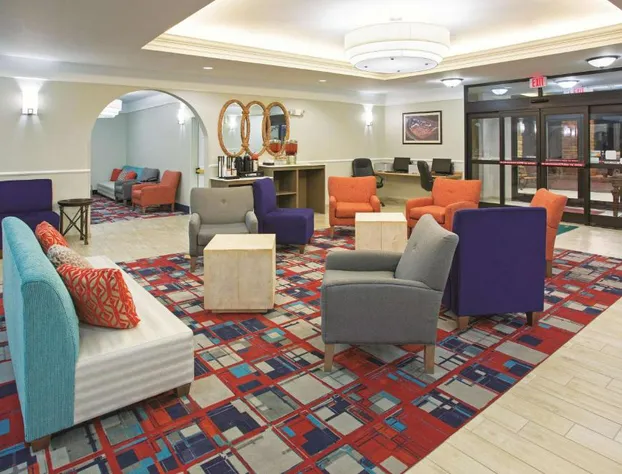 La Quinta Inn & Suites by Wyndham Gallup hotel detail image 4