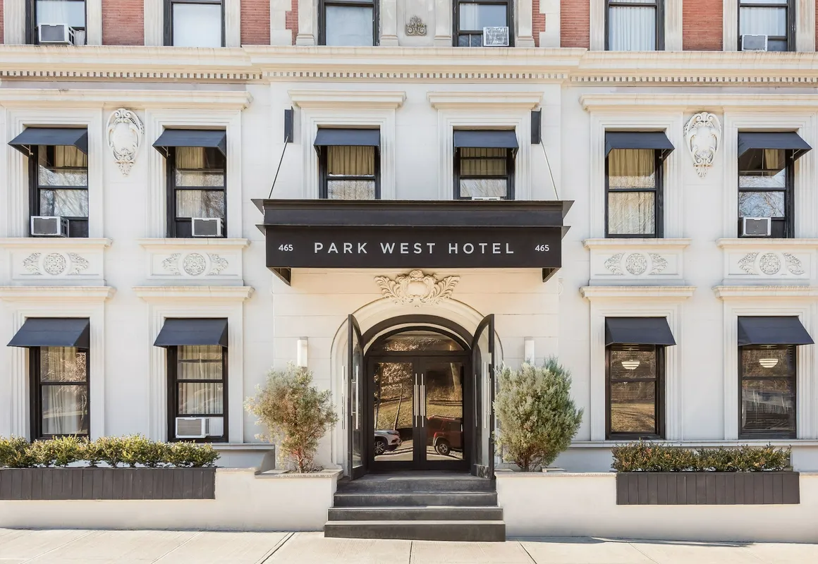 Park West Hotel (CLOSED) hotel hero