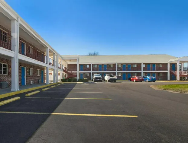 Americas Best Value Inn Edenton hotel detail image 1