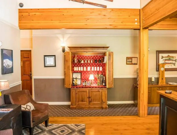 Pine Ridge Inn hotel detail image 4