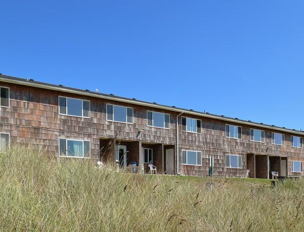Silver Sands Motel hotel detail image 3