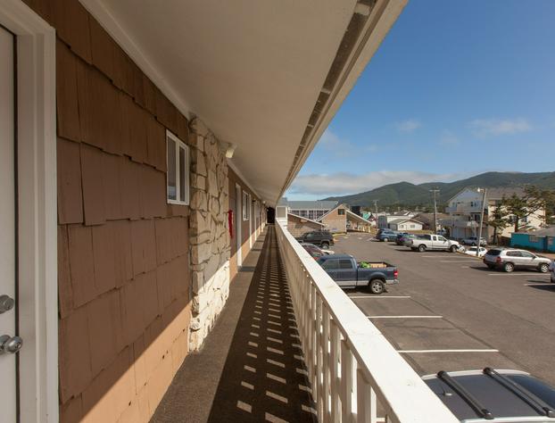 Silver Sands Motel hotel detail image 4