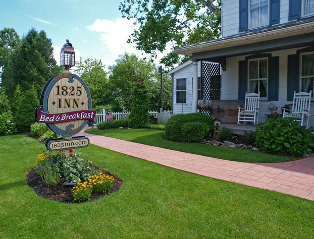 1825 Inn Bed and Breakfast hotel detail image 1