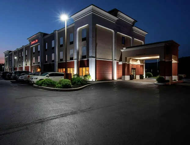 Hampton Inn Pine Grove hotel detail image 2