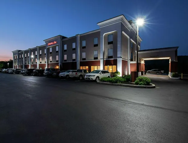 Hampton Inn Pine Grove hotel detail image 4