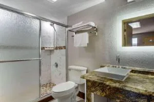 Econo Lodge Athens I-75 hotel detail image 1