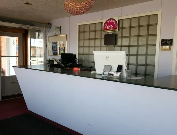 Broadway Inn Yankton hotel detail image 2