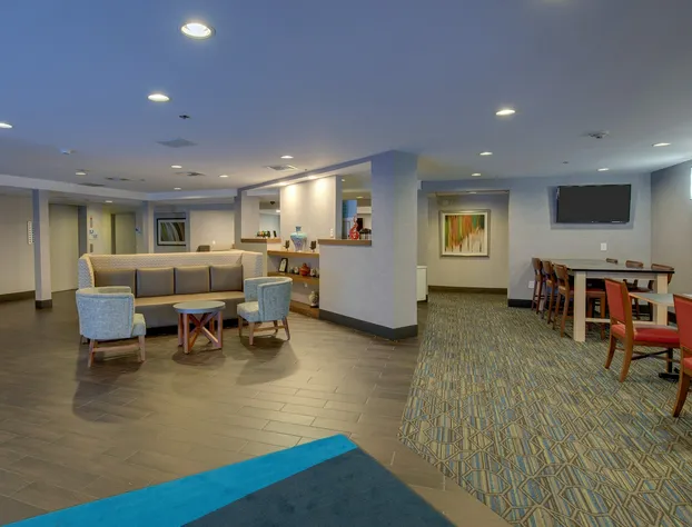 Holiday Inn Express W-I40/Whitebridge Road by IHG hotel detail image 2