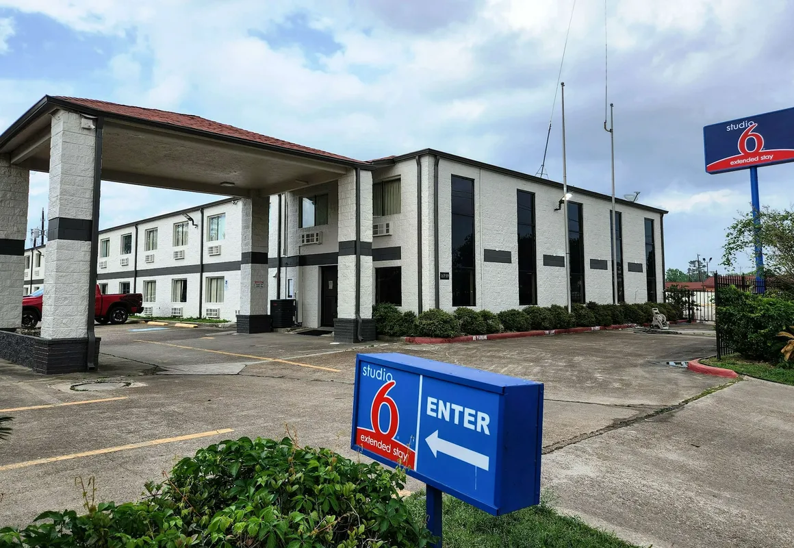 Studio 6 Channelview, TX – Baytown West hotel hero