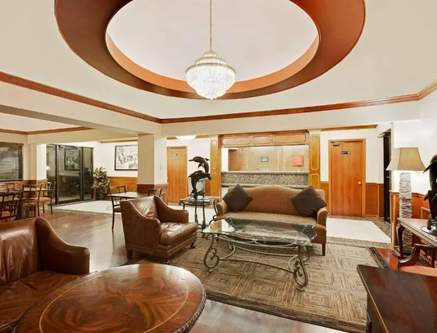 Super 8 by Wyndham Corpus Christi Northwest hotel detail image 3