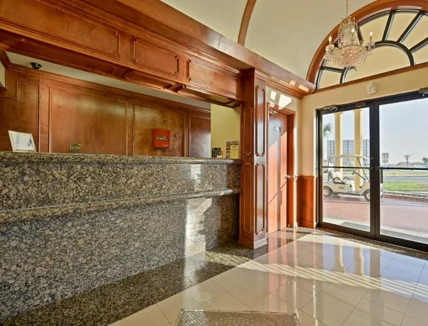 Super 8 by Wyndham Corpus Christi Northwest hotel detail image 4