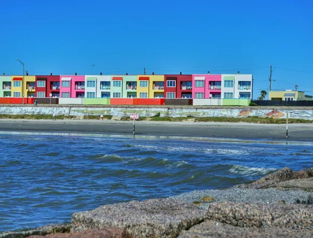 FOUR SEASONS on the gulf hotel detail image 1