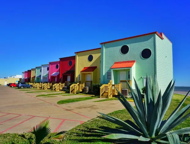 FOUR SEASONS on the gulf hotel detail image 2