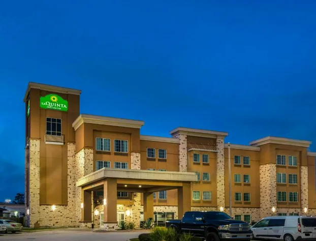 La Quinta Inn & Suites by Wyndham Houston Humble Atascocita hotel detail image 2