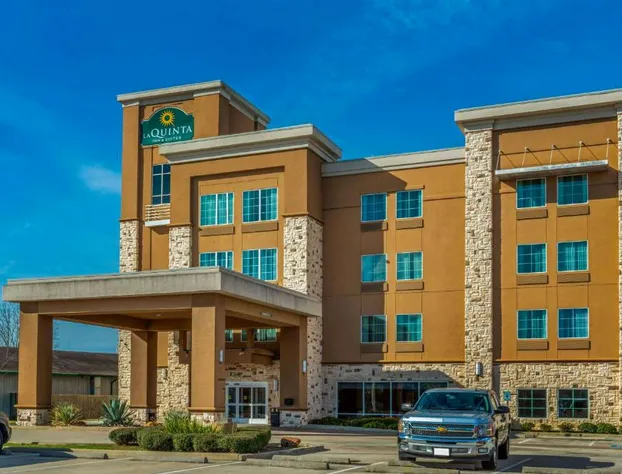 La Quinta Inn & Suites by Wyndham Houston Humble Atascocita hotel detail image 3