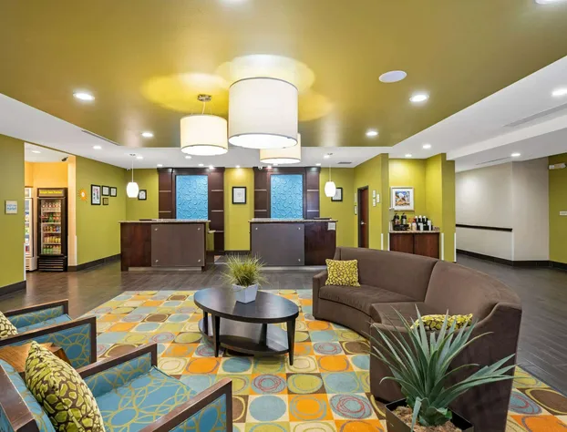 La Quinta by Wyndham Houston Willowbrook Vintage Park hotel detail image 2