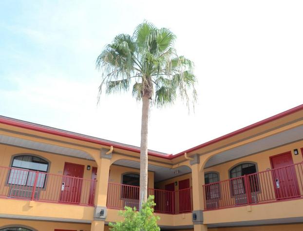 Regency Inn hotel detail image 2