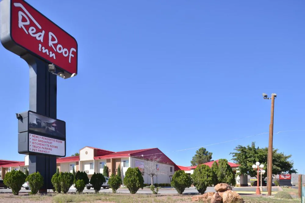 Red Roof Inn Van Horn hotel hero