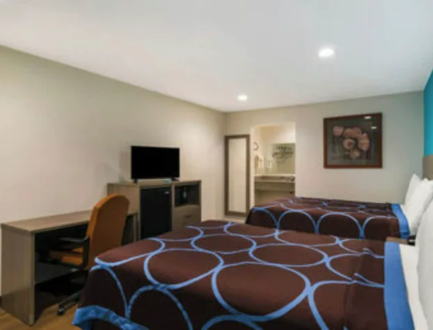 Super 8 by Wyndham Wichita Falls hotel detail image 3