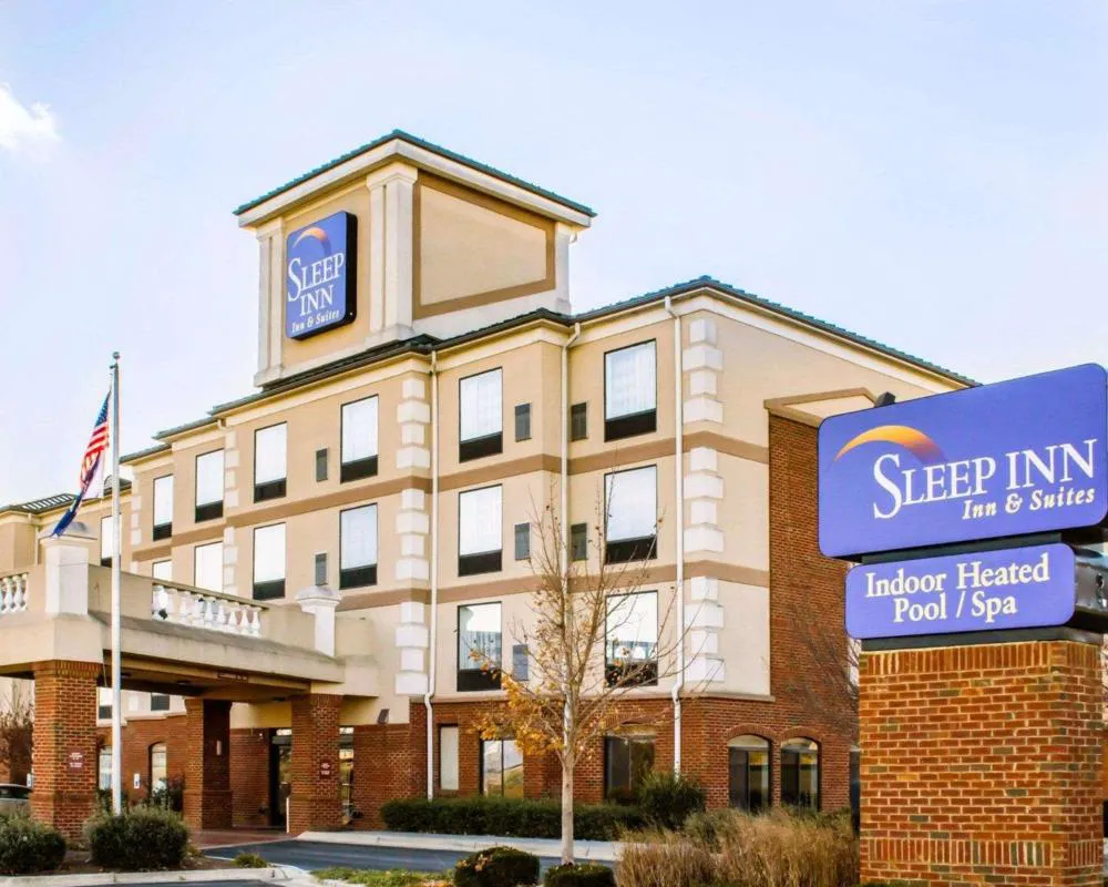 Sleep Inn & Suites Virginia Horse Center hotel hero