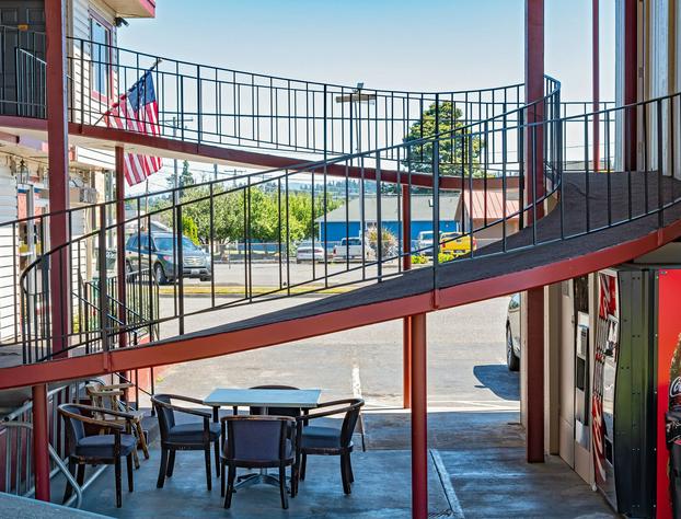 Riviera Inn Motel hotel detail image 1
