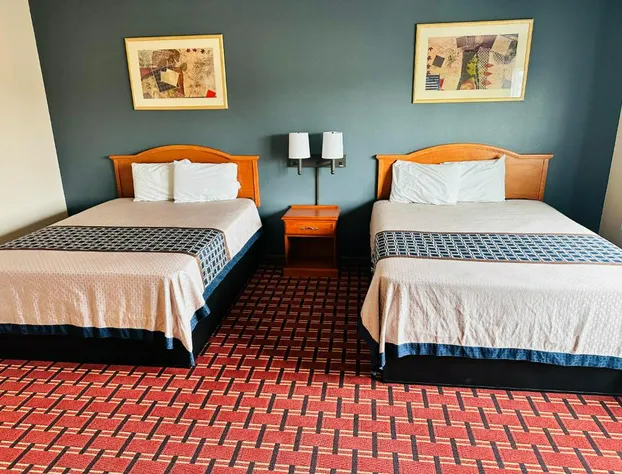 Regency Inn Hudson hotel detail image 2