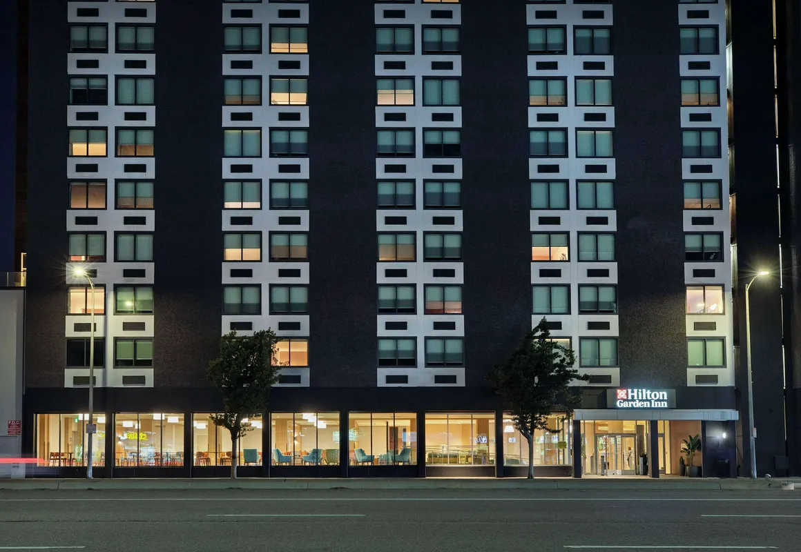 Hilton Garden Inn LAX Los Angeles Airport hotel hero
