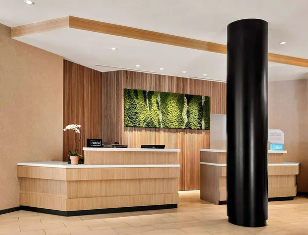 Hilton Garden Inn LAX Los Angeles Airport hotel detail image 4