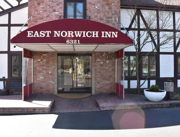 East Norwich Inn hotel detail image 1