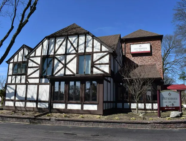 East Norwich Inn hotel detail image 3