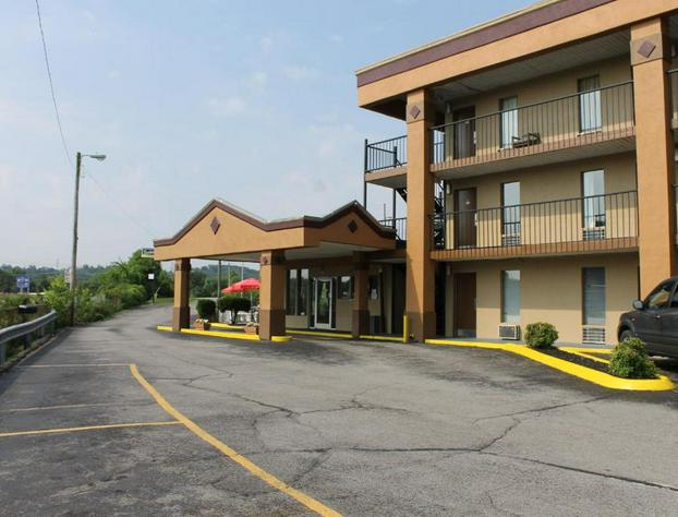 Scottish Inn Knoxville hotel detail image 3