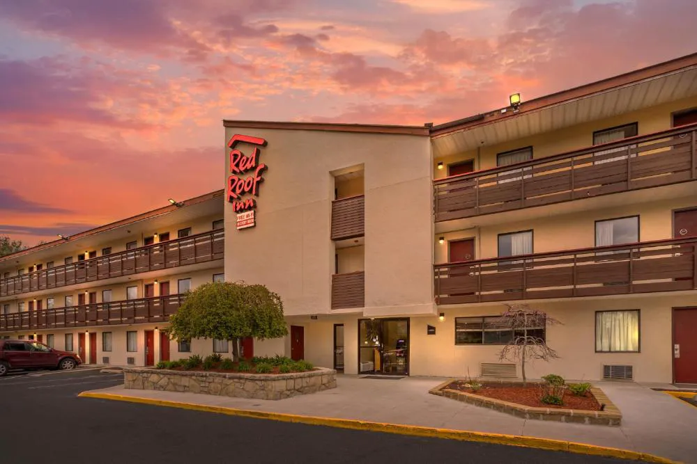 Red Roof Inn Tinton Falls - Jersey Shore hotel hero