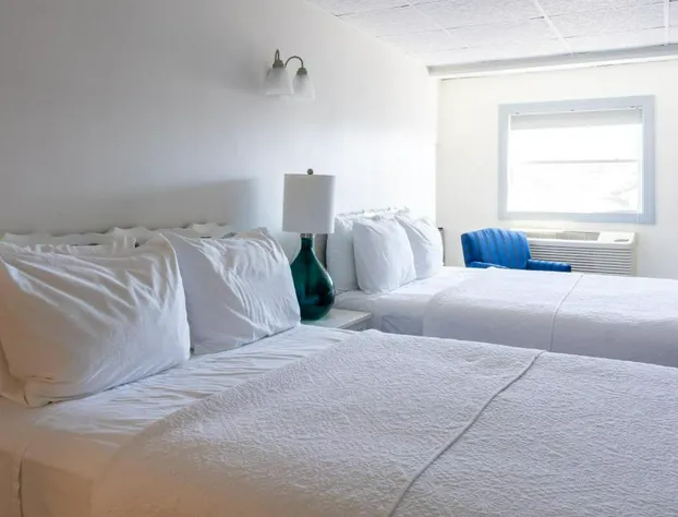 Rheas Inn & Restaurant hotel detail image 4