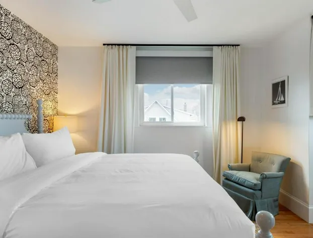 The Shore House hotel detail image 3