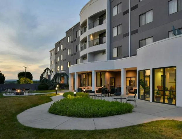 Courtyard by Marriott Harrisburg Hershey hotel detail image 2