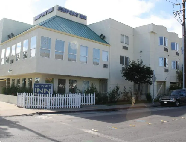 Airport Inn hotel detail image 3