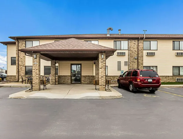 Quality Inn Sheboygan North I-43 hotel detail image 4