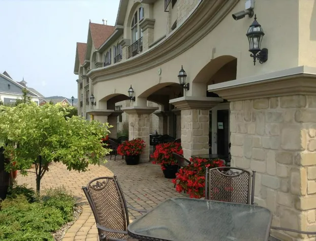 Le St-Martin Bromont Hotel & Suites hotel detail image 4