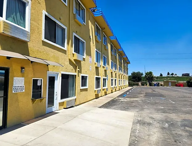 Travelodge by Wyndham Stockton hotel detail image 2