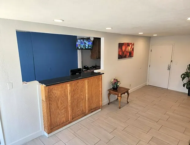 Travelodge by Wyndham Stockton hotel detail image 3