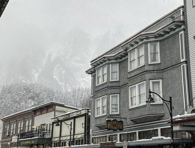 Alaskan Hotel and Bar hotel detail image 3
