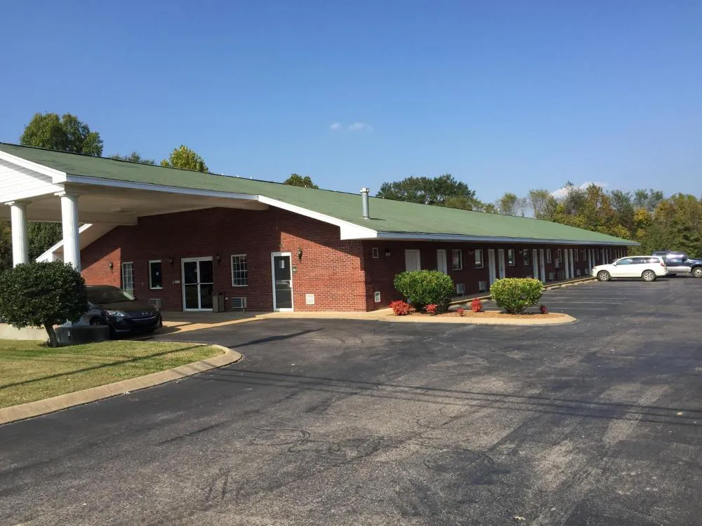 Deerfield Inn hotel hero