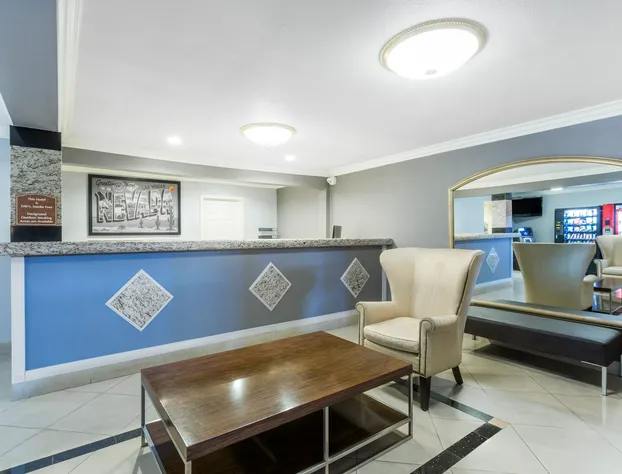 Super 8 by Wyndham Las Vegas North Strip/Fremont St. Area hotel detail image 4