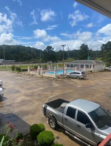 Americas Best Value Inn Meridian hotel detail image 1