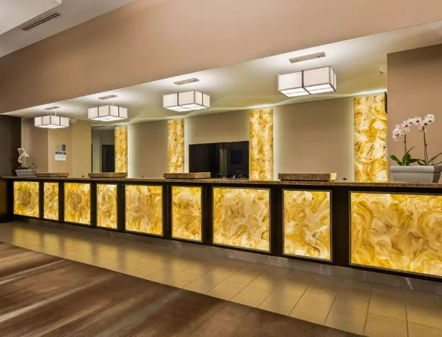 Best Western Plus Lamplighter Inn & Conference Centre hotel detail image 4